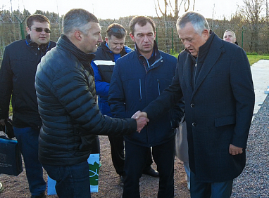 Губернатор Ленинградской области посетил канализационные очистные сооружения (КОС) в поселке Гончарово